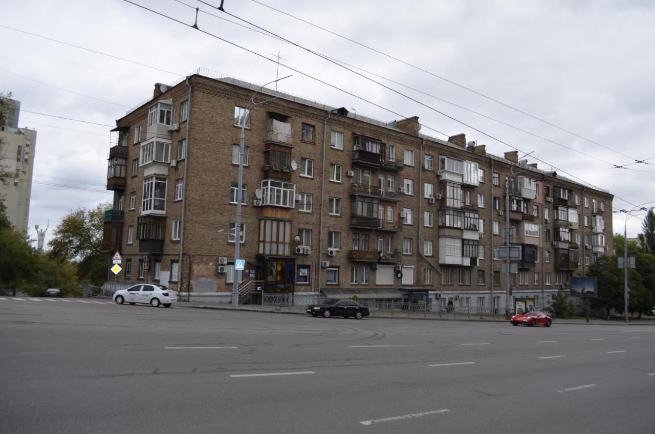 Центр Печерск Метро Зверинецкая, Печерская Lejlighed Kiev Eksteriør billede